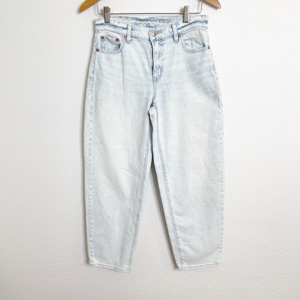 American Eagle Barrel Jeans Womens Light Wash Acid High Rise Tapered Denim Pants